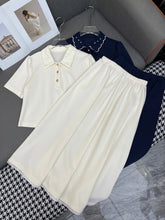ELEGANT SET – TOP WITH FLOWY A-LINE SKIRT